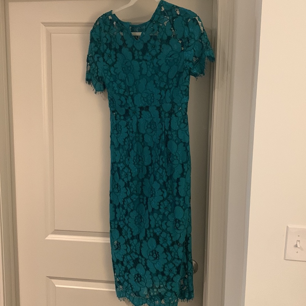 Dress - Picture 2 of 4